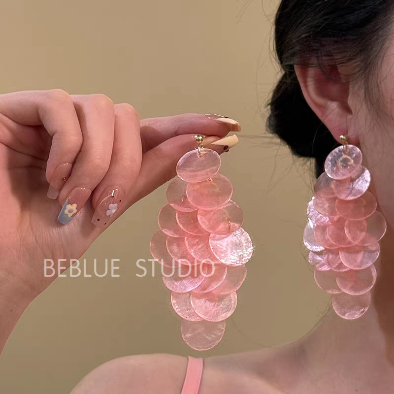 浅夏彩贝~粉色贝壳圆片流苏耳钉海边度假风耳环夸张独特个性耳饰