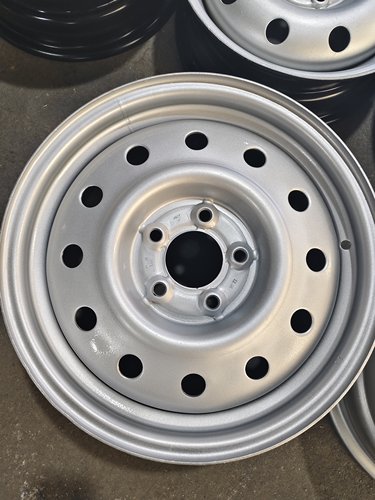 二手江铃e福顺轮毂备胎195/75R16LT加厚胎16寸5孔铁钢圈通用圈