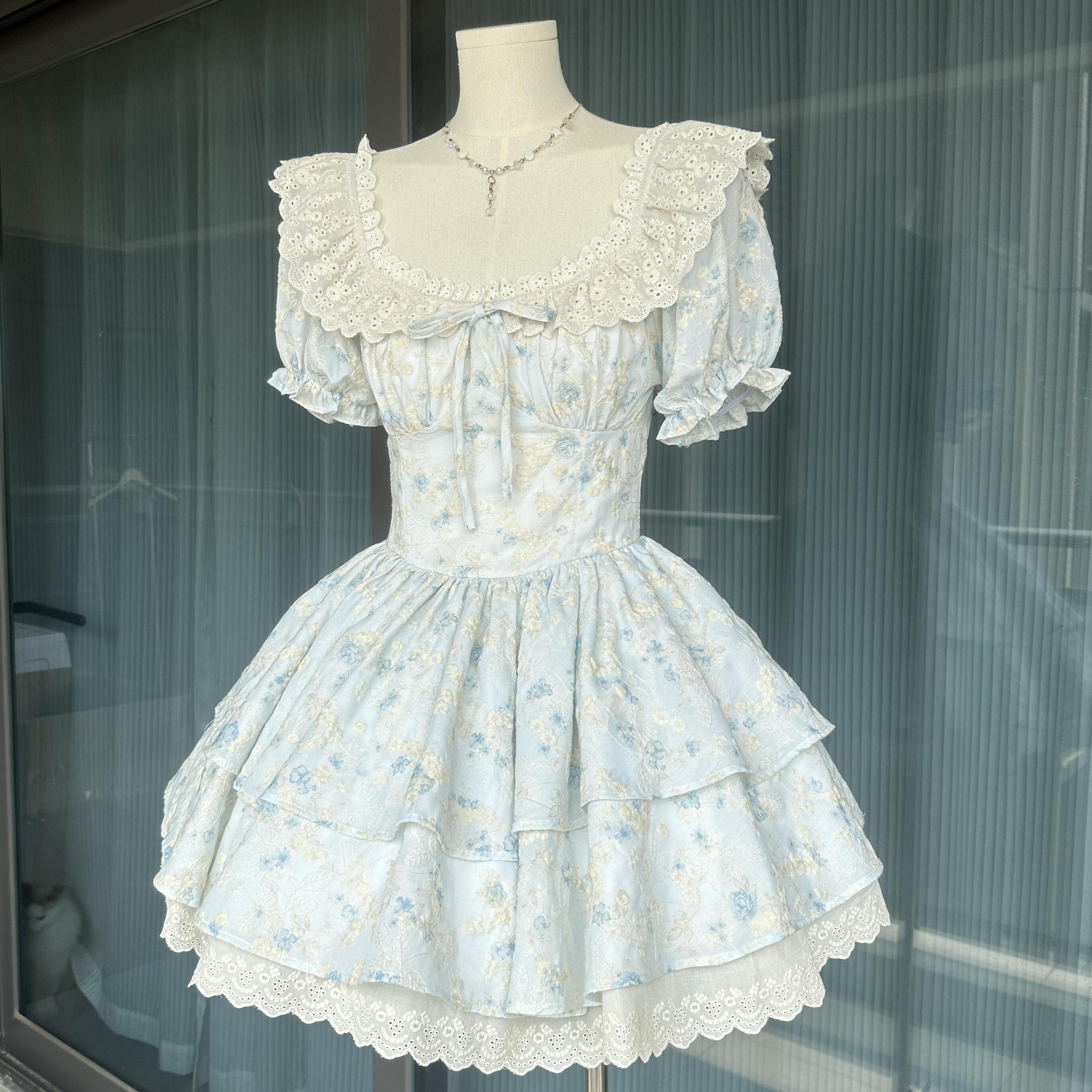 甜辣妹气质碎花法式连衣裙夏季学生少女收腰显瘦公主短袖蓬蓬短裙