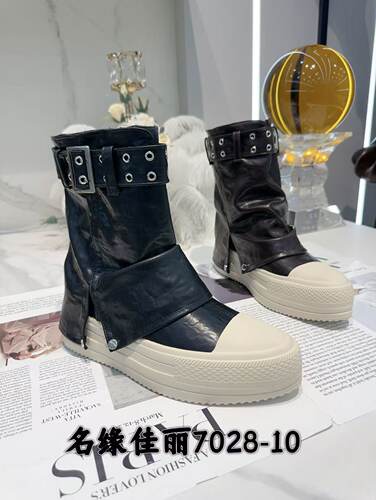 名媛佳丽2026新款女鞋尖头厚底增高马丁靴女英伦风短靴时尚百搭潮