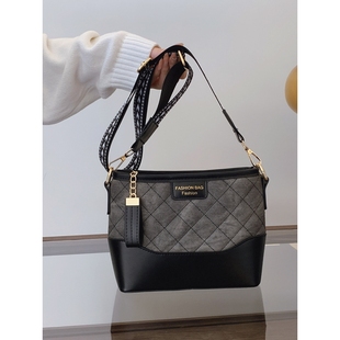 小C&K流行菱格流浪包2025新款撞色单肩斜挎包高级质感女包