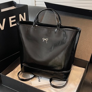 小C&K大容量油蜡皮通勤双肩包女式2025新款潮多用单肩托特包