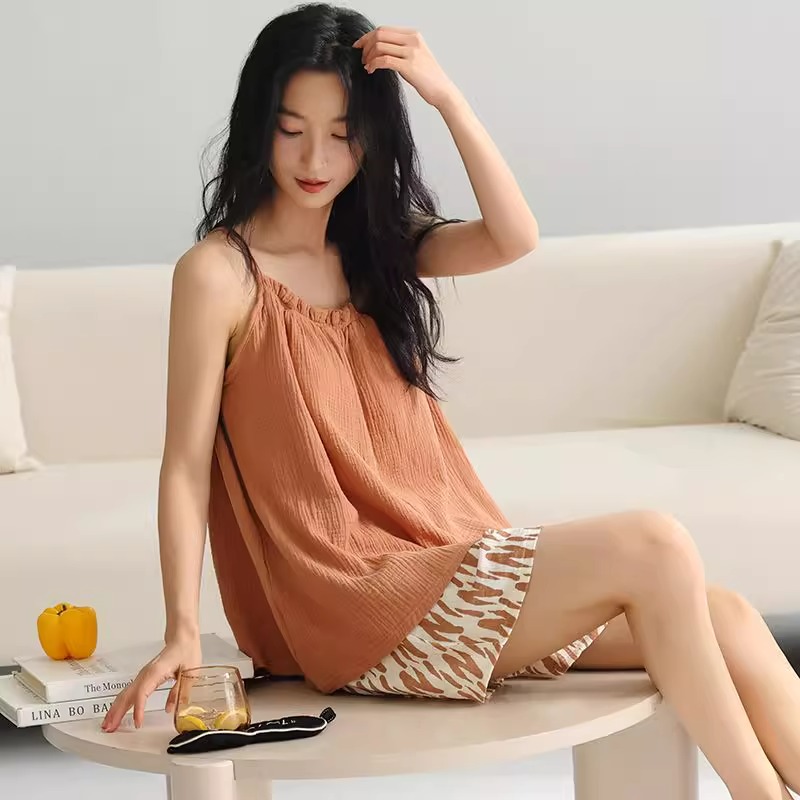 Cotton gauze pajamas female summer camisole Brassiere shorts 2025 The new fashion Can be worn out Home suit