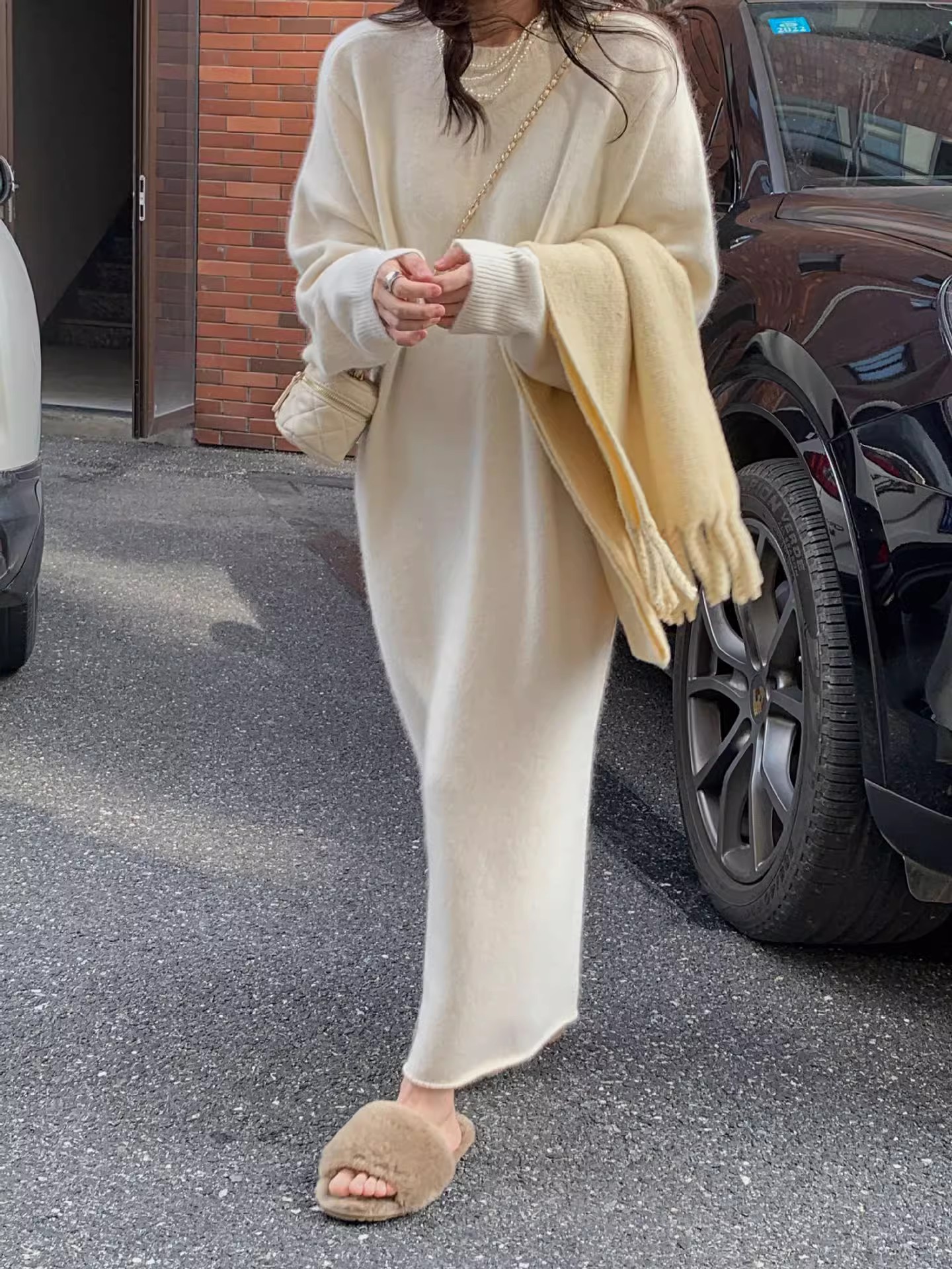 慵懒风美学加长款浣熊绒连衣裙法式针织宽松阔版圆领气质毛衣裙