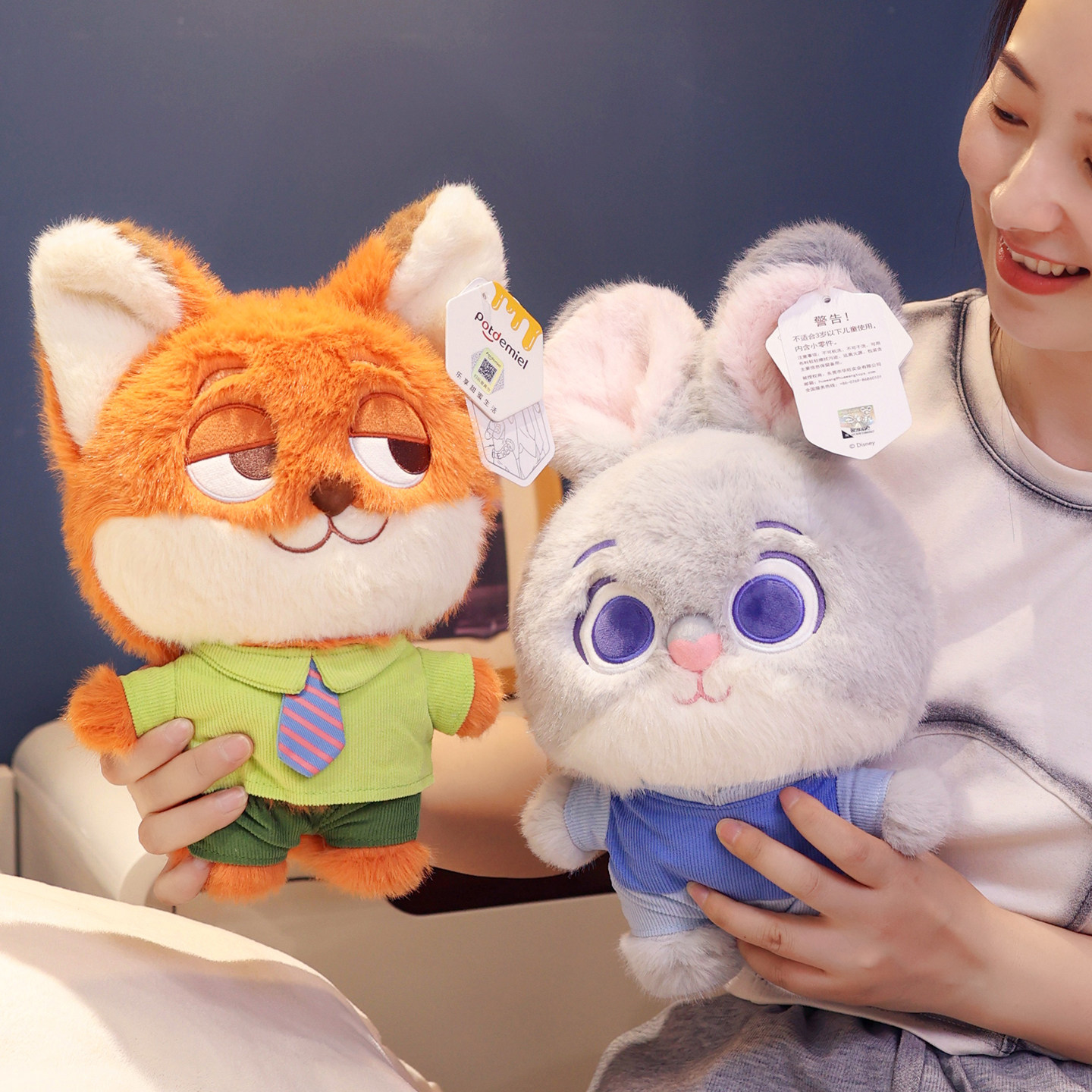 正版疯狂动物城玩偶公仔兔朱迪