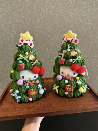 正版圣诞限定KT毛绒公仔挂件hellokitty包包挂饰可爱毛绒公仔礼物