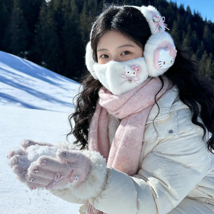 HelloKitty面罩耳罩手套三件套女士冬季骑行保暖防寒防风加绒口罩,服饰配件/皮带/帽子/围巾,防晒面纱/面罩,淘宝优惠券,粉丝福利购,淘宝优惠卷