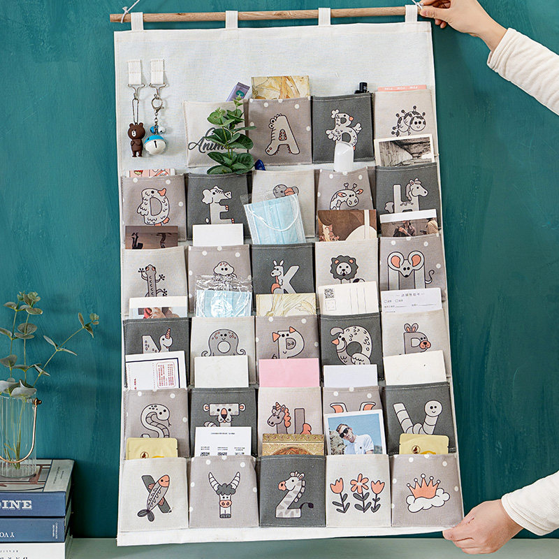 学生宿舍教室收纳挂袋幼儿园班级卡通置物袋墙上门后大容量储物袋