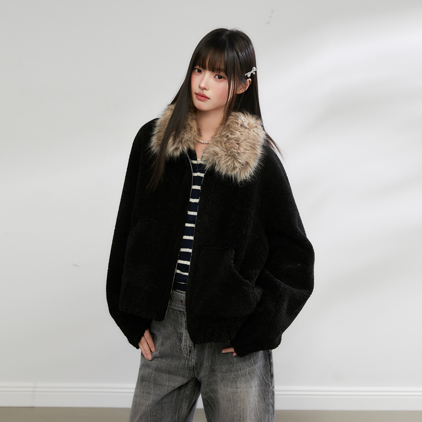 King Prince羊羔毛拼接大毛领保暖外套女2025冬季新款短款上衣,女装/女士精品,短外套,淘宝优惠券,粉丝福利购,淘宝优惠卷