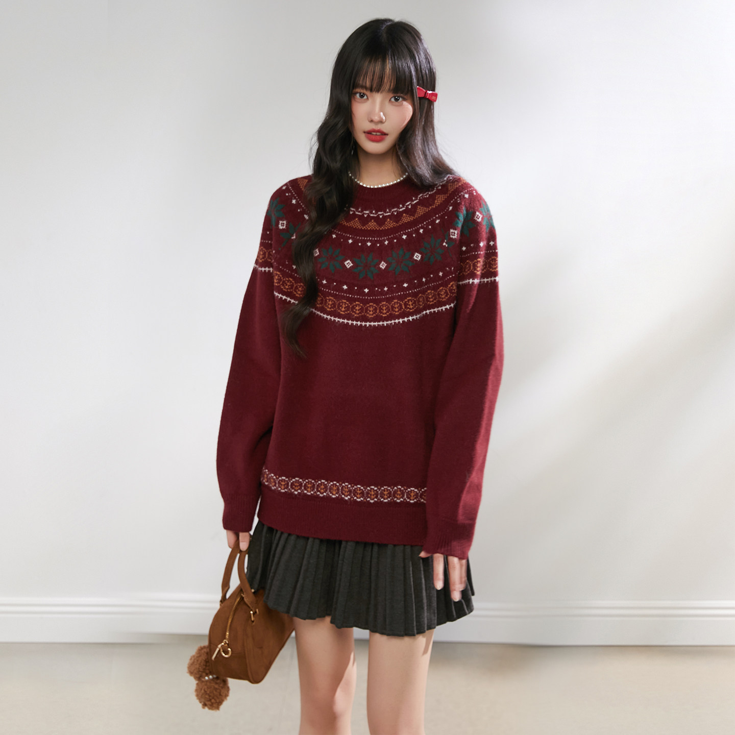 费尔岛复古圆领毛衣女