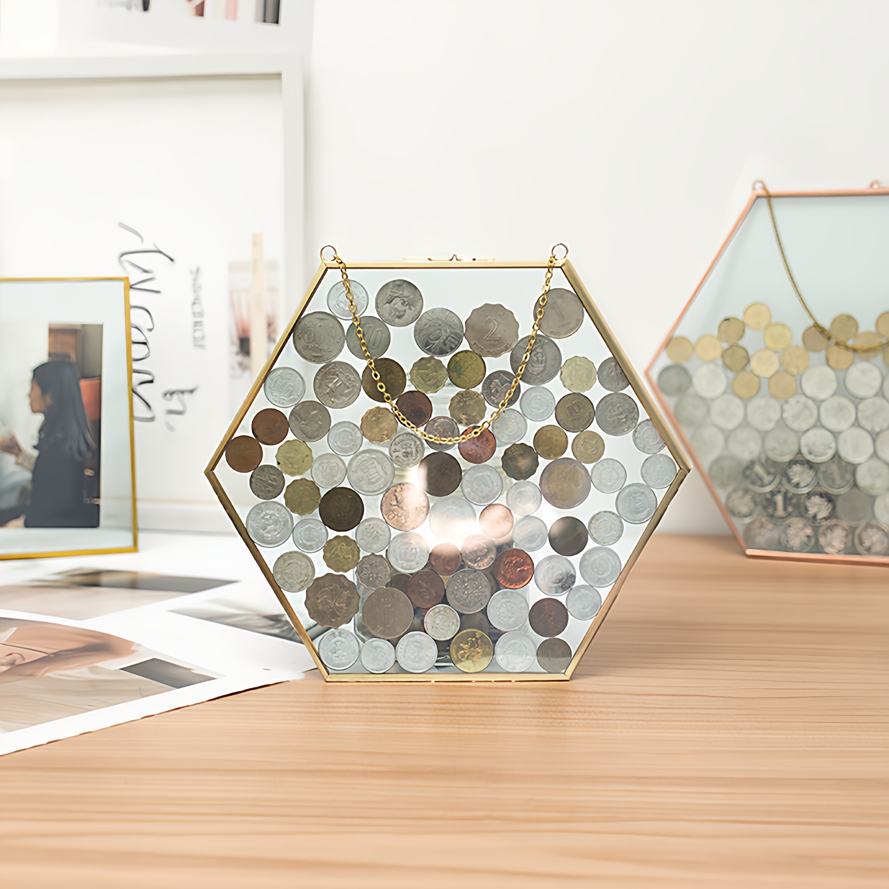 六边形硬币收藏相框玻璃透明标本夹挂墙装饰钱币收纳金属铜边画框