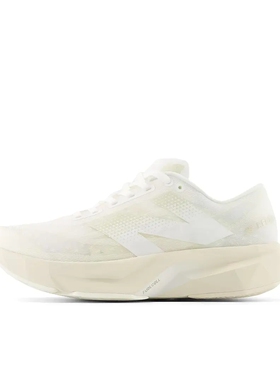 New Balance FuelCell Rebel V4 跑鞋 回弹 白色MFCXLJ4山东ls仓