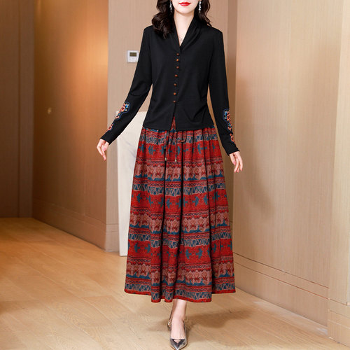 复古国风刺绣上衣半身裙两件套