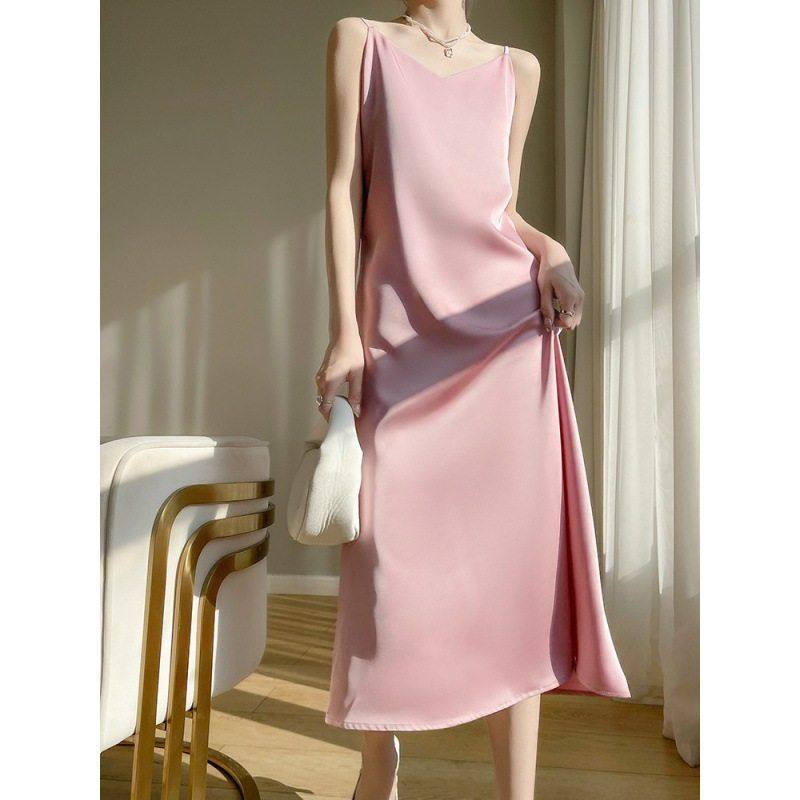 醋酸段面V领吊带连衣裙女夏新款丝滑垂感十足中长款百搭纯色裙子,女装/女士精品,连衣裙,淘宝优惠券,粉丝福利购,淘宝优惠卷