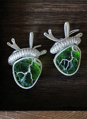 SUIYI 绿是春的心脏 情人节礼物闺蜜生日礼物 纯手工心脏绕线吊坠