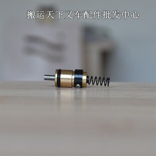 诺力手动液压叉车配件DF阀芯组件螺丝油泵修理包密封圈手拉千斤顶