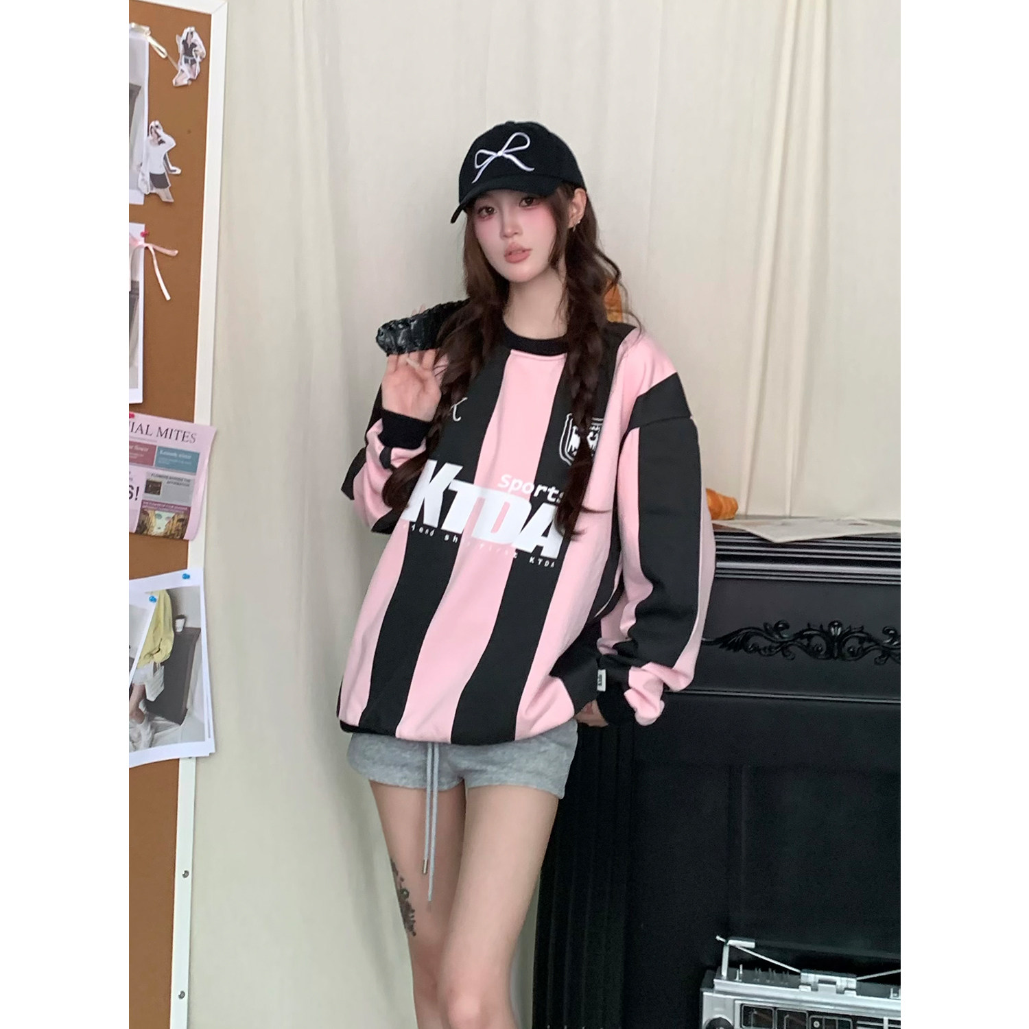 KTDA条纹印花黑粉卫衣男女美式