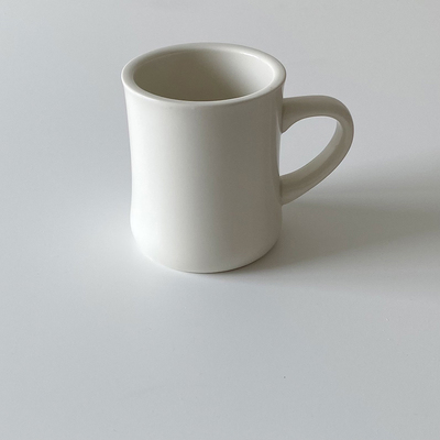 奶白色系列陶瓷收腰马克杯