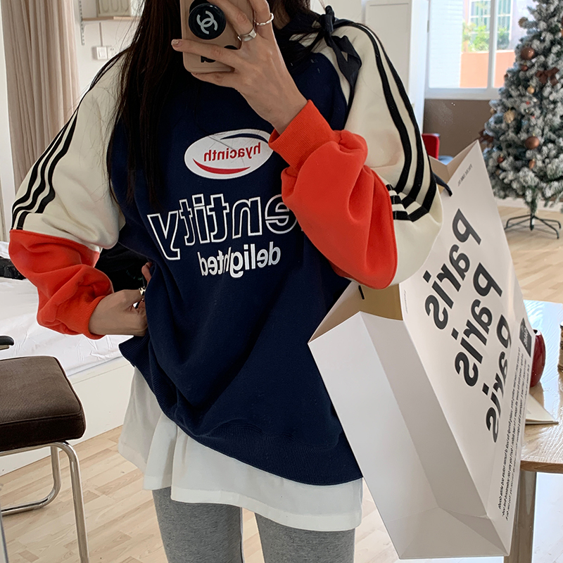 Real price early spring new letter print loose fitting sweater contrast stitching round neck versatile top