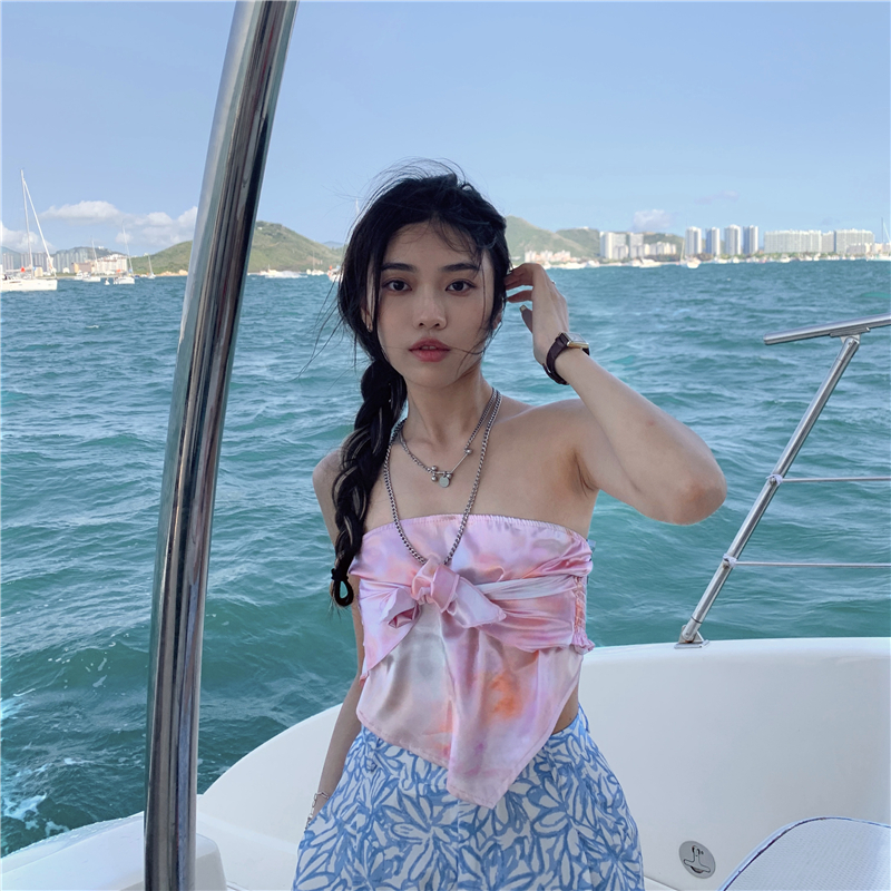 Real price, foreign style, sexy, with personality, bright face, tie dye, fold bandage, short bra girl