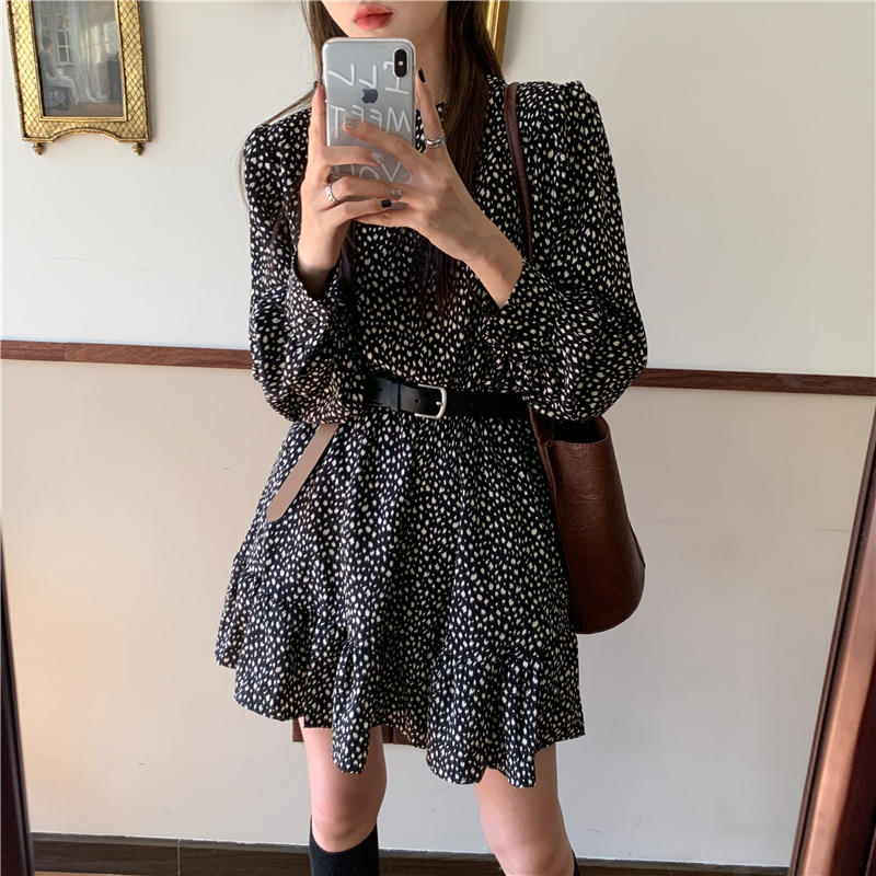 Real price casual V-neck cardigan sweater + two piece dress with ruffle