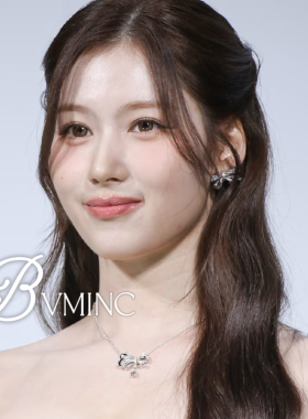 bvminc sana同款 GF蝴蝶结水滴项链