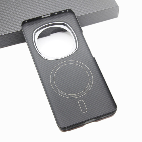 Magsafe磁吸真纤维荣耀Magic6Pro