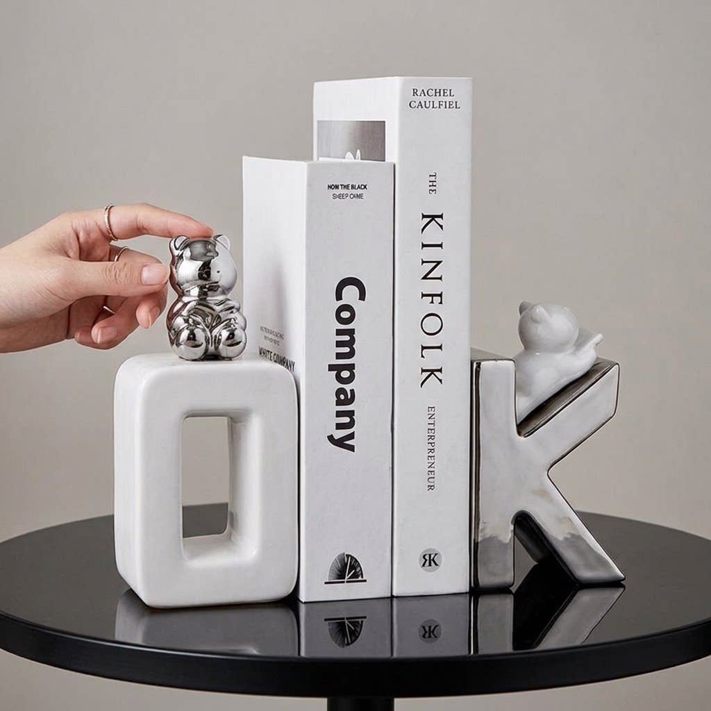 现代简约英文字母书挡摆件陶瓷桌面收纳书房装饰品