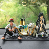 汽车摆件雪乃路飞动漫手办车载车内饰品香水座摆件中控台装 饰用品