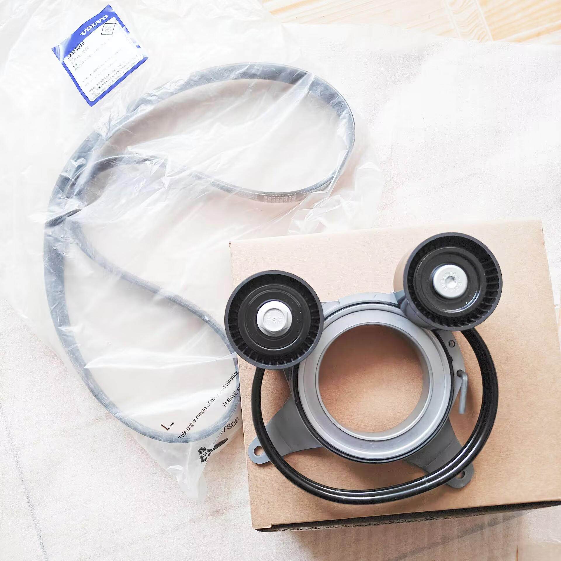 沃尔沃S90V90XC60XC90发电机涨紧器涨紧轮发电机皮带空调皮带张紧