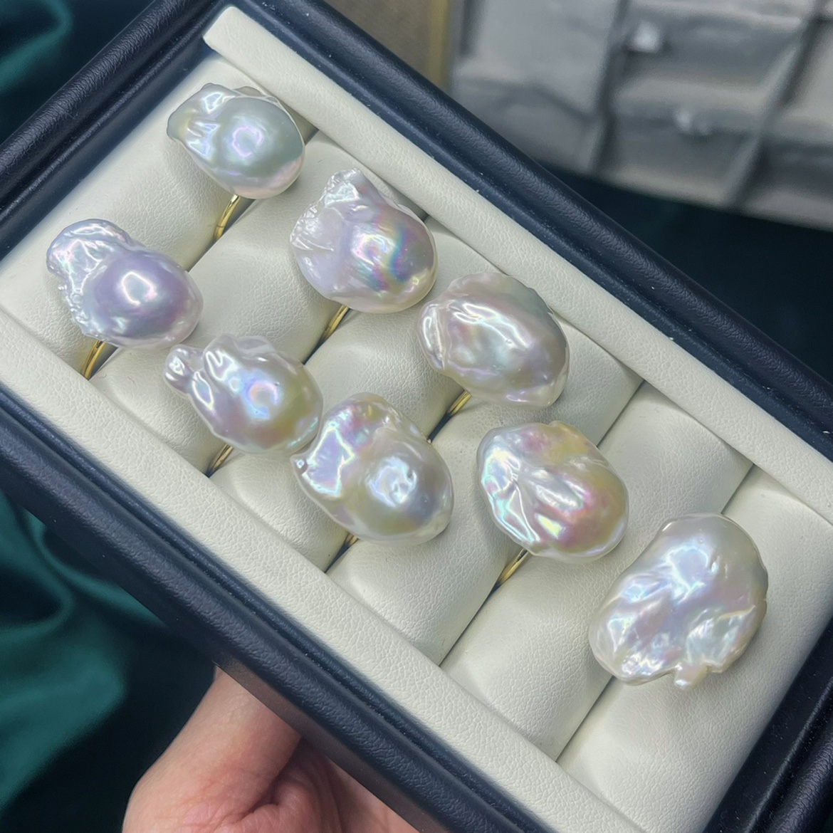 美巴大集合冷光炫彩滑皮天然淡水巴洛克珍珠戒指开蚌持续更新
