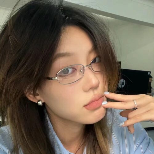 Vruto清冷感小框眼镜框减龄