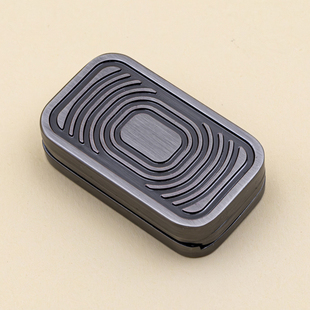 解压神器edc推牌金属无限位机械磁力磁铁减压玩具儿童三层啪啪盾