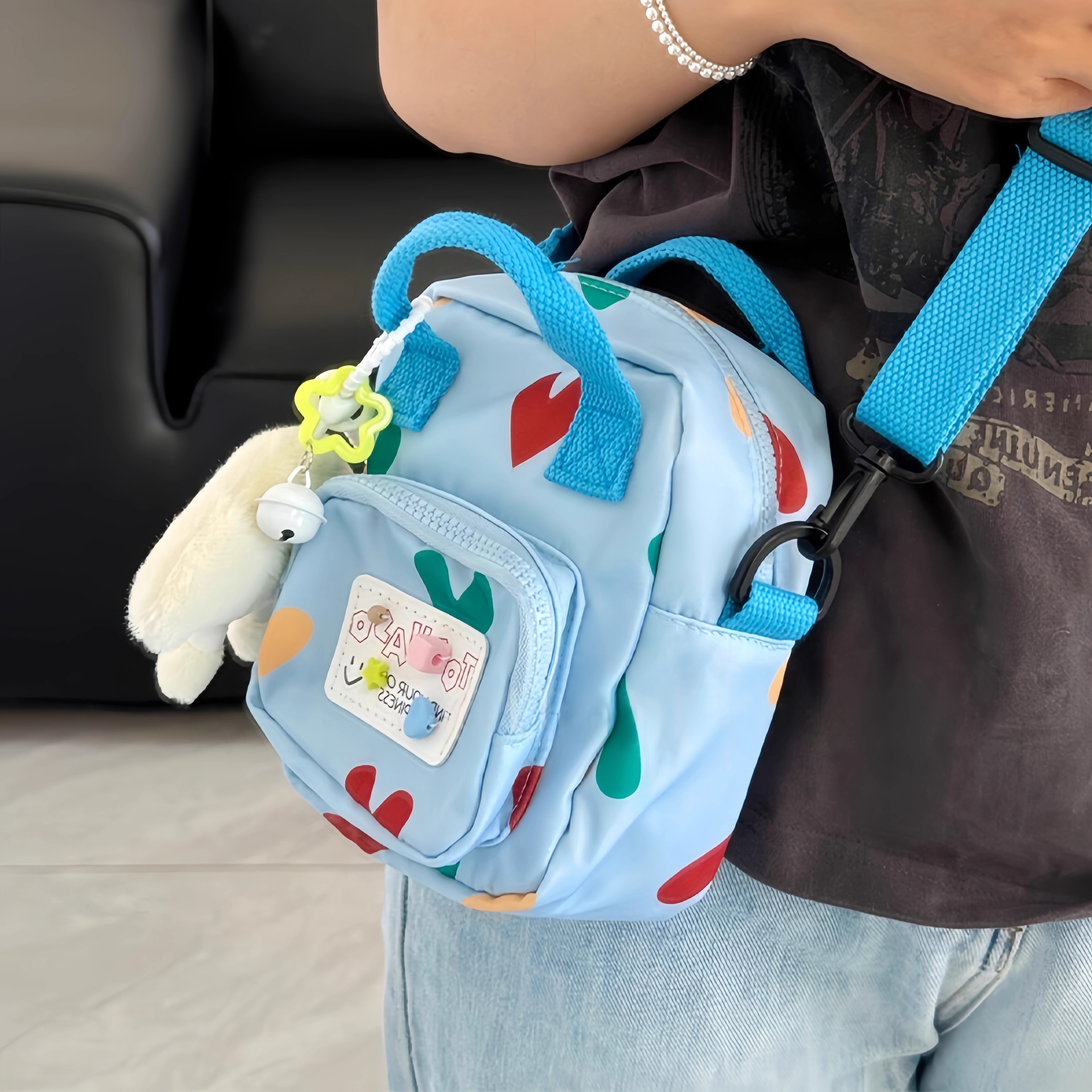 奶酪儿童斜挎包女孩外出旅游小型背包休闲轻便多功能夏天单肩包包