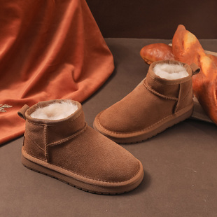 羊皮毛一体雪地靴儿童冬季加厚保暖棉鞋男童低筒短靴女童防水防滑