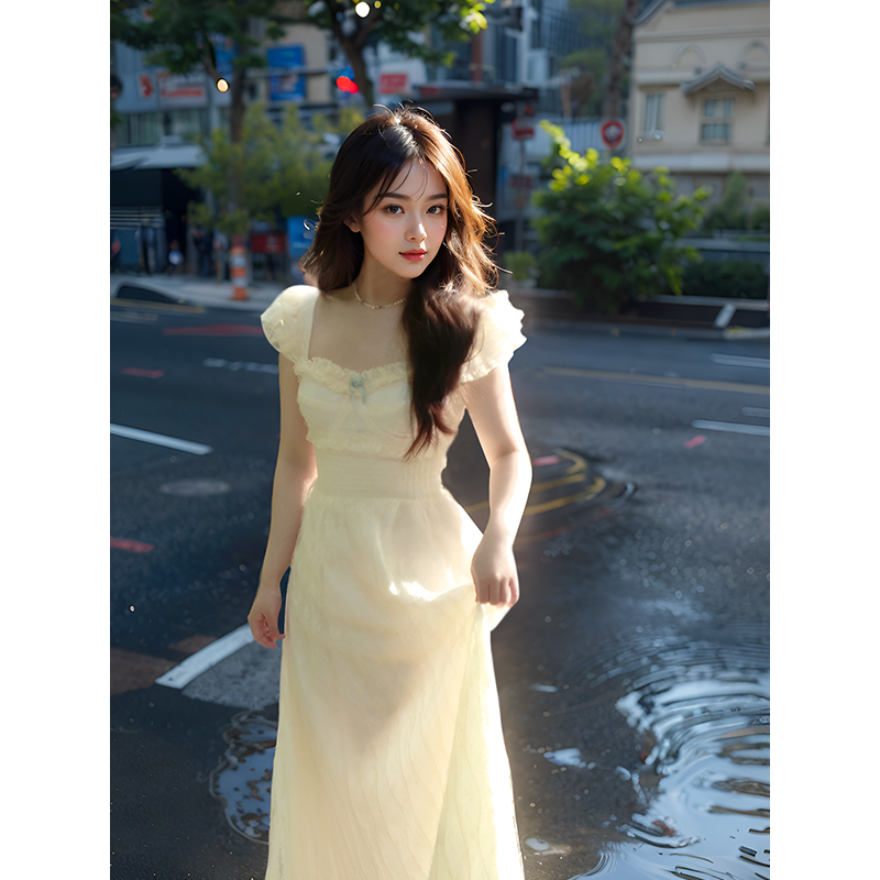 2025新款蕾丝裱花精致甜美法式小飞袖连衣裙女纯欲风桔梗吊带长裙