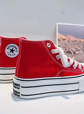 运动跑步鞋女2024红色高帮增高帆布鞋女ins潮百搭学生中帮板鞋子