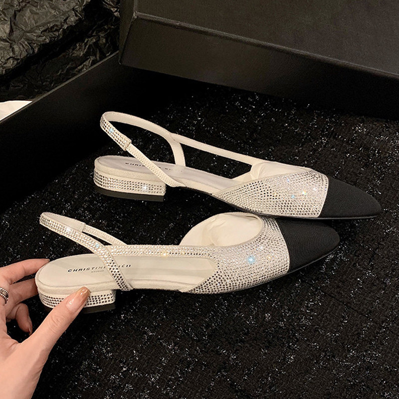 小香风水钻浅口后空通勤平底单鞋女2025新款气质方头拼色包头凉鞋