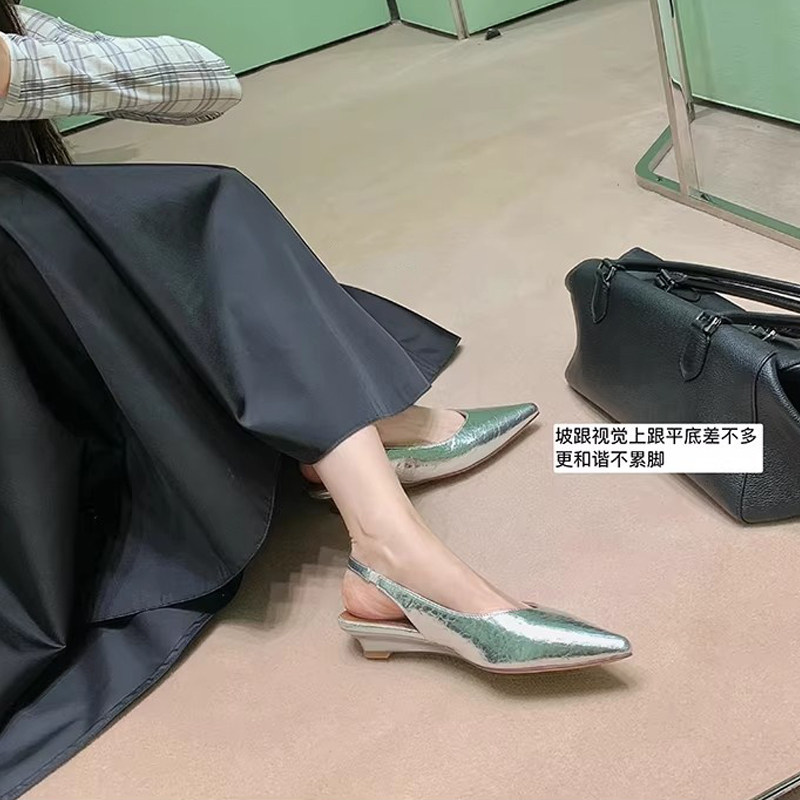 小坡跟后空单鞋凉鞋小尖头通勤夏