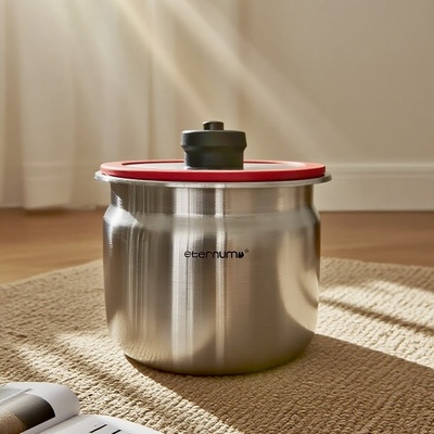 304不锈钢粮防虫防潮储存罐米桶