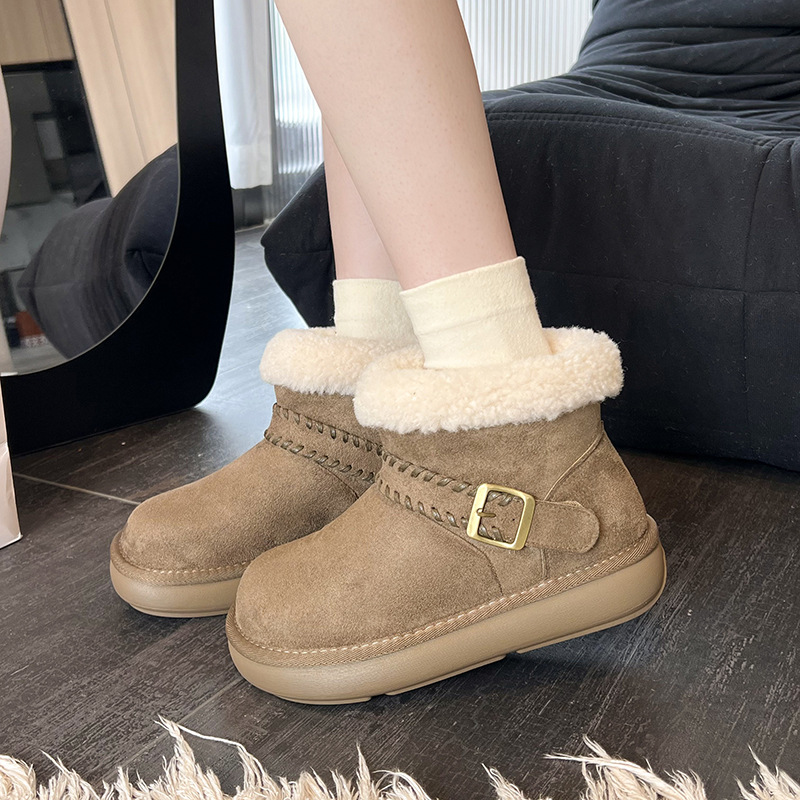 羊羔毛2025秋冬季女士加绒棉靴复古风软厚底休闲中筒靴雪地靴ins
