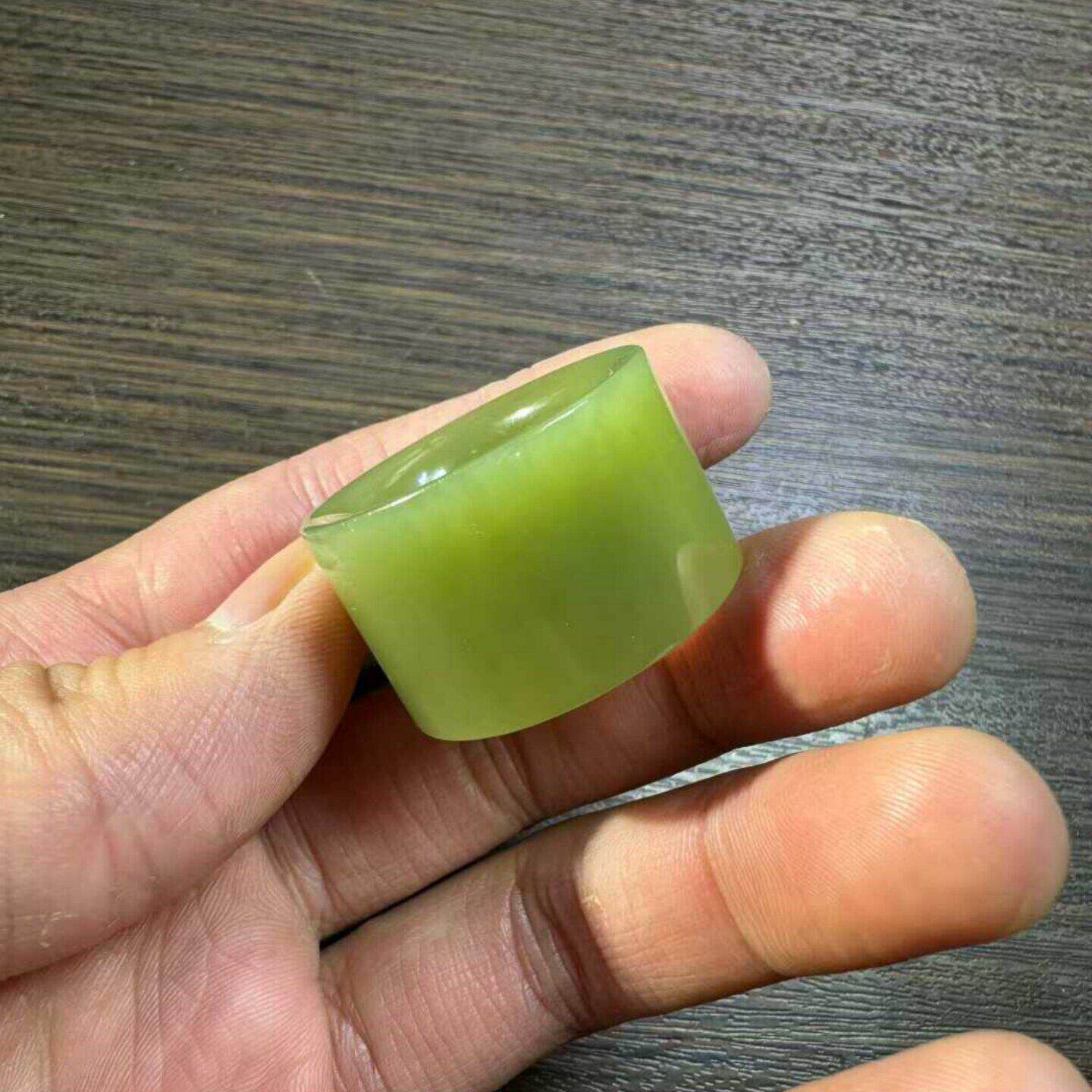 定金工厂扳指戒指黄绿带皮析木河磨玉籽料椴树林和田玉定制
