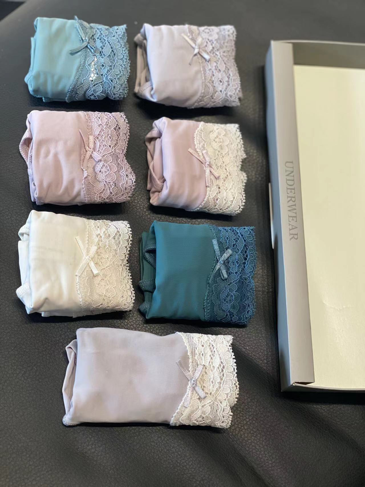 西班牙o家外贸原单女士内裤纯棉抗菌裆低腰三角裤七条盒装