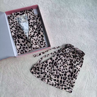 夏季 睡衣家居服套装 新款 短裤 可外穿 女士冰丝豹纹印花短袖 欧美风