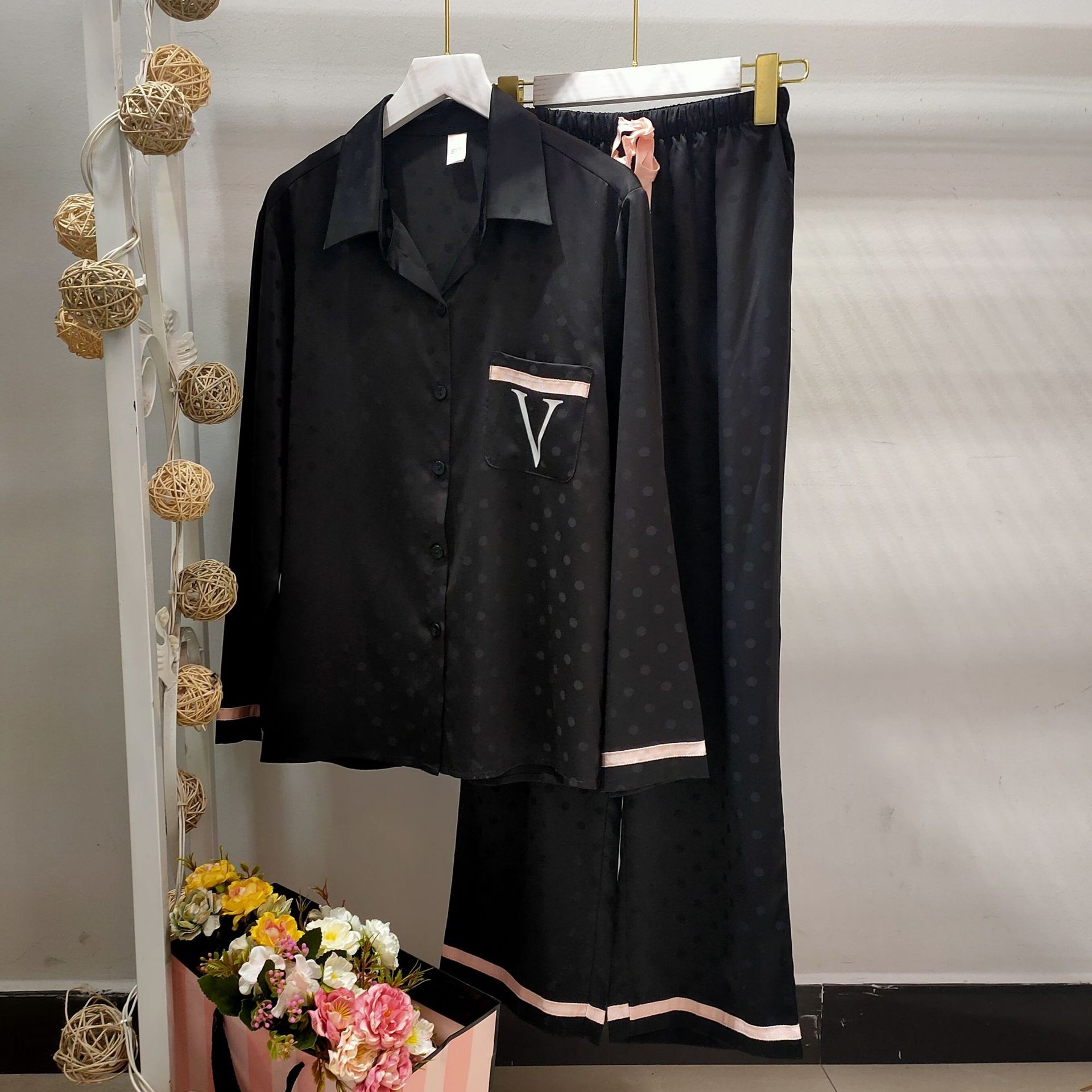 盘点十大vs原单睡衣格林之家_vs原单睡衣格林之家是正品吗-第2张图片-潮百科