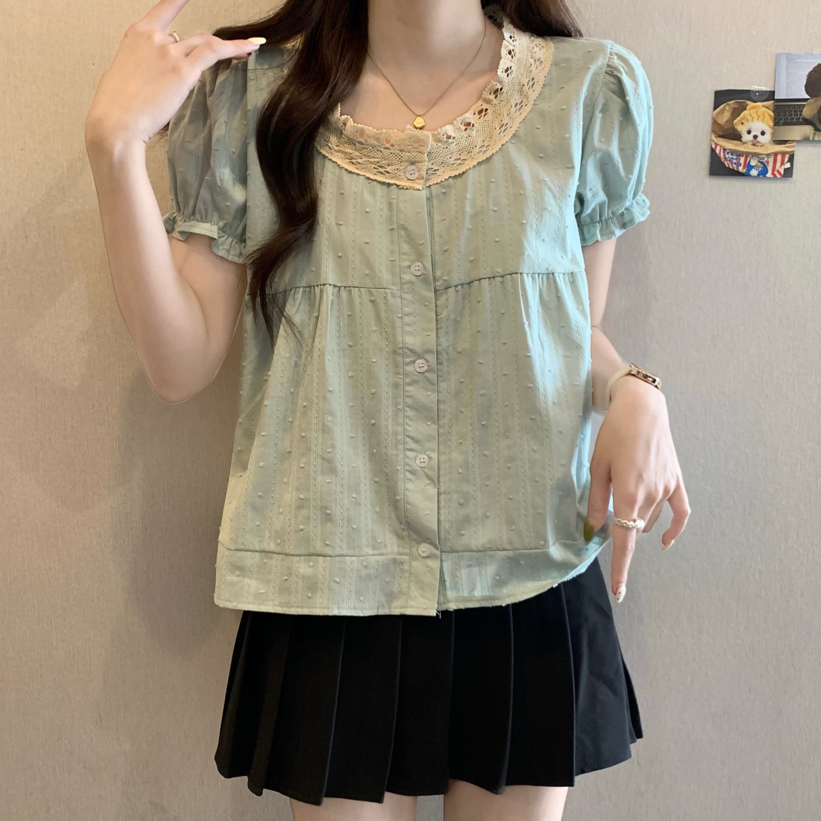 实拍大码~2025夏季新款韩版甜美蕾丝花边方领短袖宽松泡泡袖衬衫