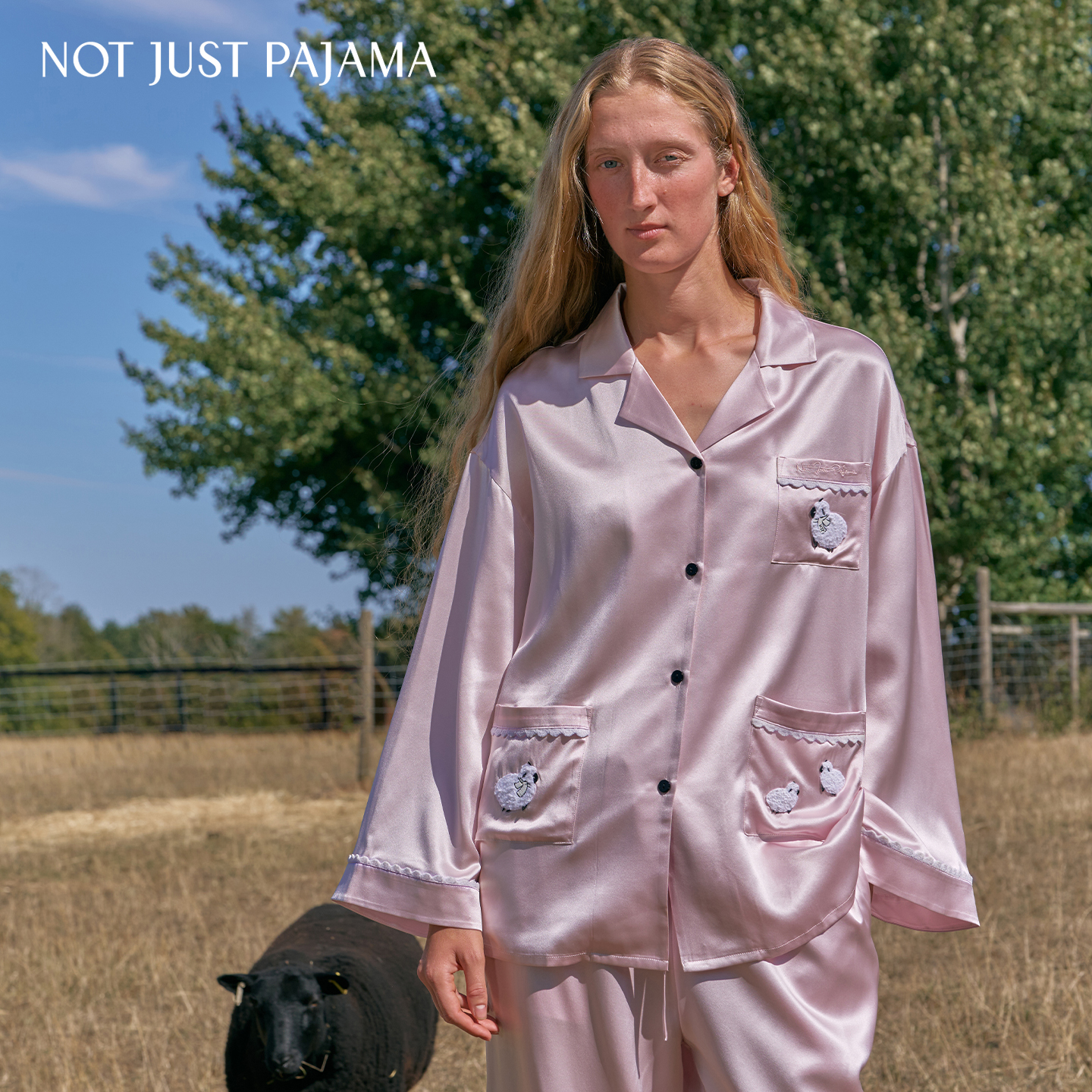 Not Just Pajama  Bubu小羊22姆米真丝拼接绒边情侣款长袖睡衣