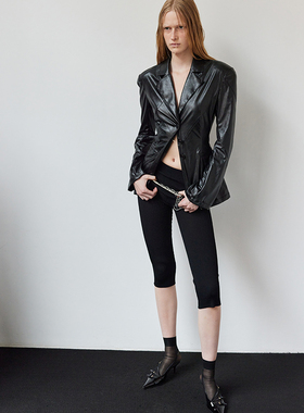 WEARABLE EVENT 黑色弹力皮革圆肩外套 Elastic Leather Blazer