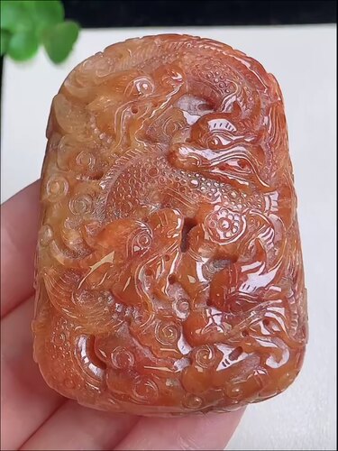 天然A货翡翠 缅甸正品玉坠 红翡九龙牌吊坠 龙行天下 盛世龙腾