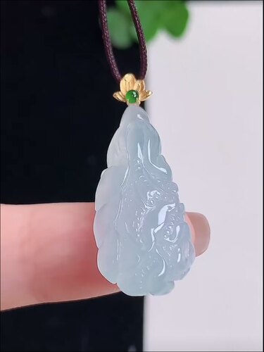 天然A货翡翠 缅甸正品玉坠 18k金镶冰润百财聚来 白菜吊坠